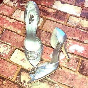 BROWNS Silver Heels